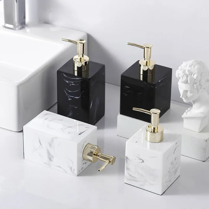 Hotel Hand Sanitizer Bottle Ma - Soap Making Pot のレビューと価格