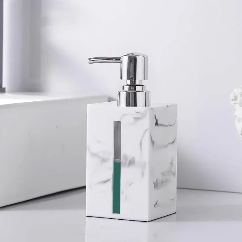 Hotel Hand Sanitizer Bottle Ma - Soap Making Pot のレビューと価格